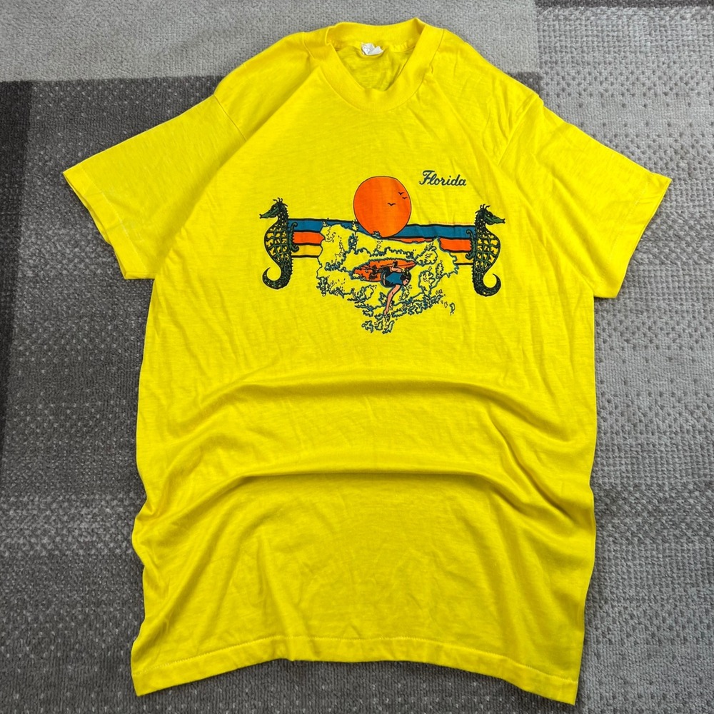 Vintage 80s Tropix Togs Florida Surfing Seahorse Graphic T-Shirt Yellow XL